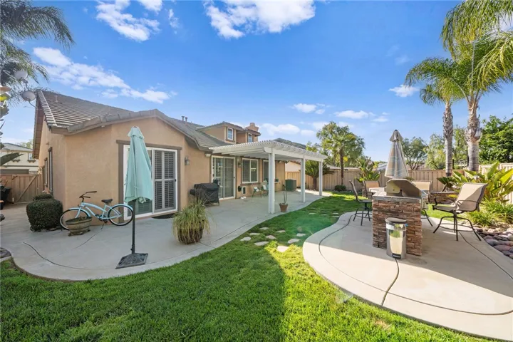 34234 Sweet Acacia Court, Lake Elsinore, California 92532