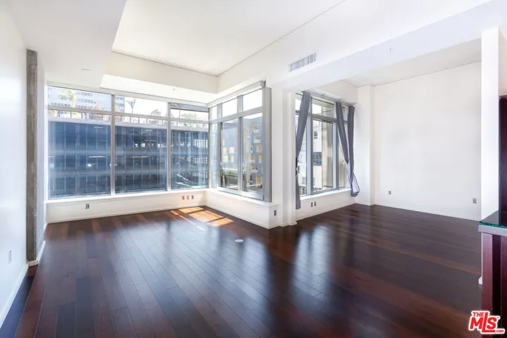 1155 S Grand Avenue 505, Los Angeles, California 90015