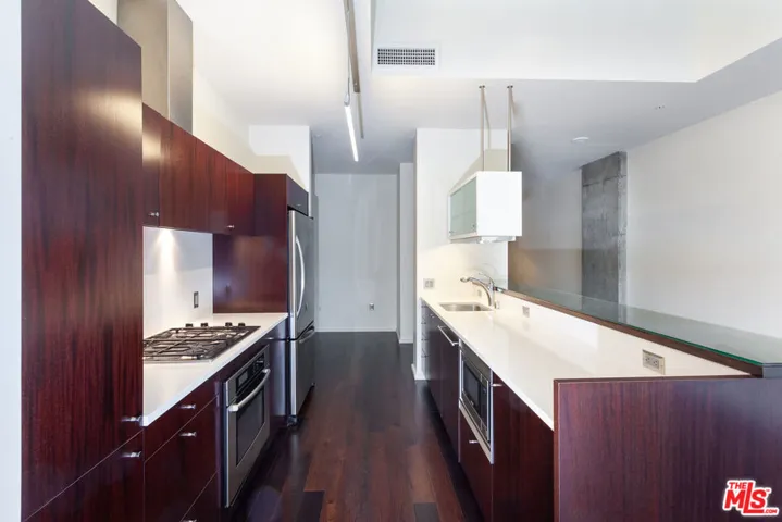 1155 S Grand Avenue 505, Los Angeles, California 90015