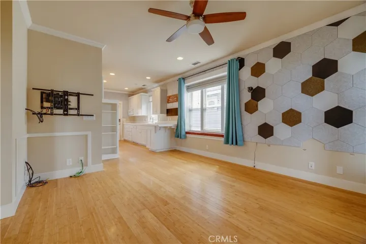 2488 England Street, Chico, California 95928