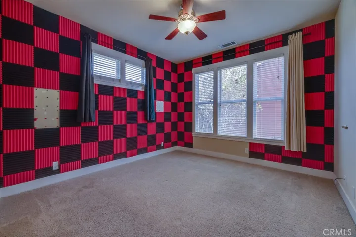 2488 England Street, Chico, California 95928