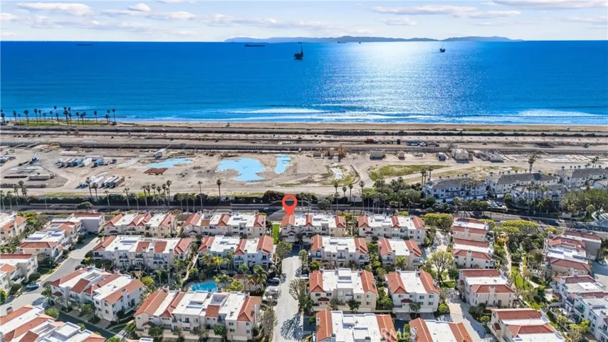 19441 Macgregor Circle, Huntington Beach, California 92648