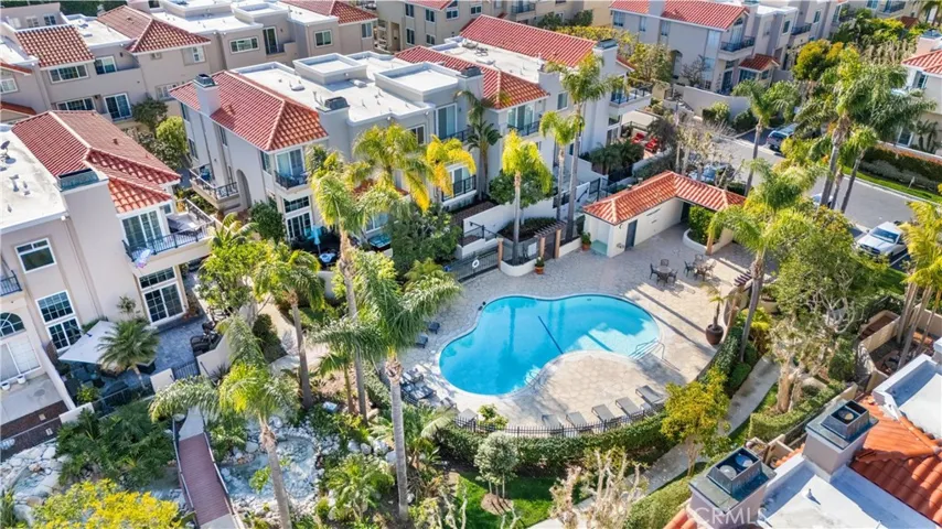 19441 Macgregor Circle, Huntington Beach, California 92648