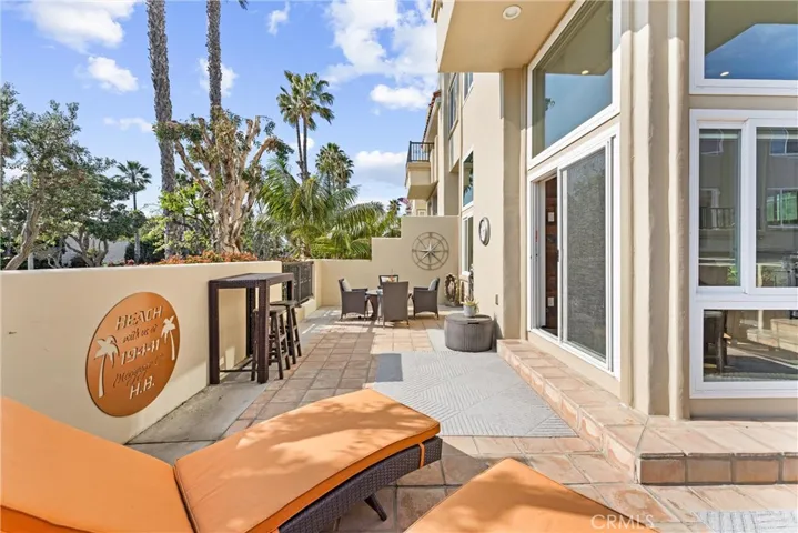 19441 Macgregor Circle, Huntington Beach, California 92648