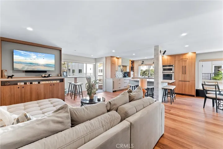 19441 Macgregor Circle, Huntington Beach, California 92648