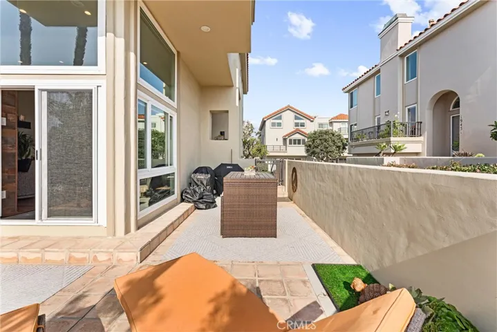19441 Macgregor Circle, Huntington Beach, California 92648