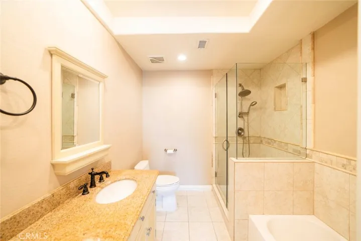 16 Tanglewood Drive, Irvine, California 92604