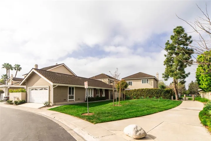 16 Tanglewood Drive, Irvine, California 92604