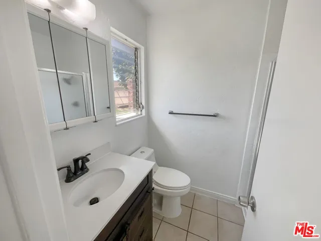 6562 Alexandria Drive, Huntington Beach, California 92647