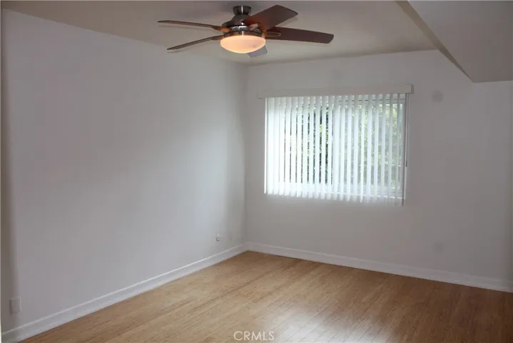 10707 Camarillo Street 111, Toluca Lake, California 91602