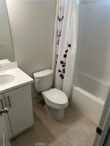 1501 W Walnut Street 43, Santa Ana, California 92703