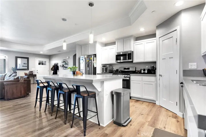 21945 Mountain View Road, Apple Valley, California 92308