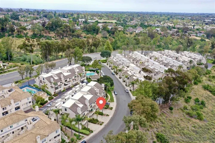 6211 Calle Mariselda 103, San Diego, California 92124