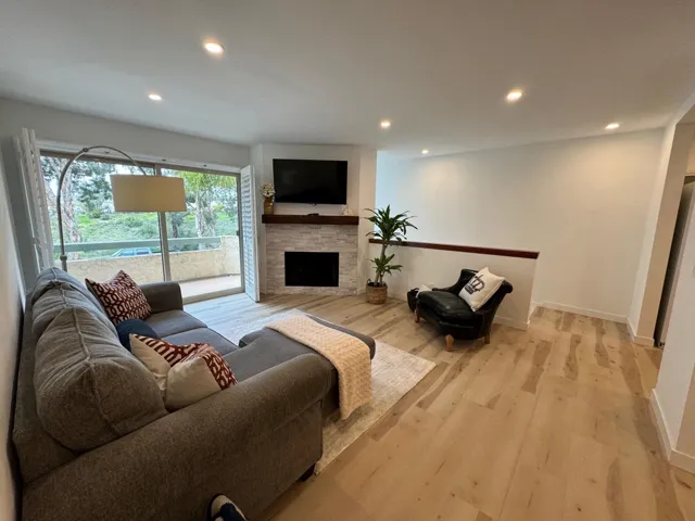 6211 Calle Mariselda 103, San Diego, California 92124