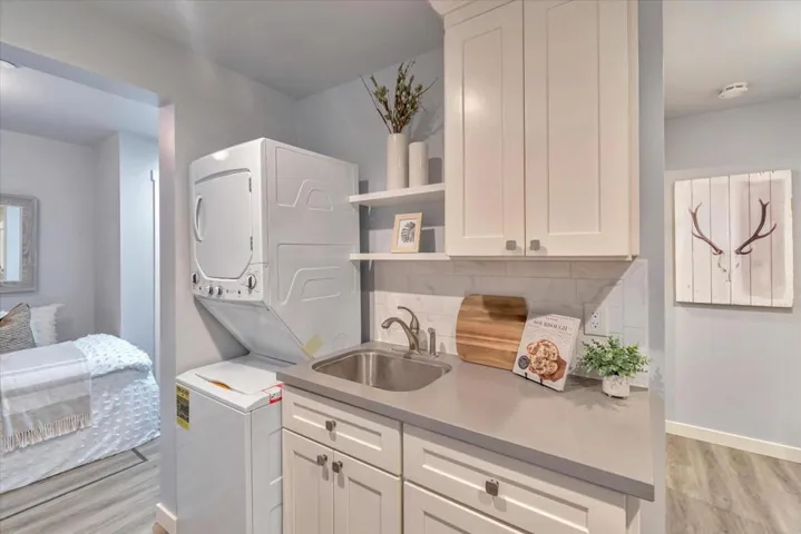 2 Vallecito Lane, Orinda, California 94563
