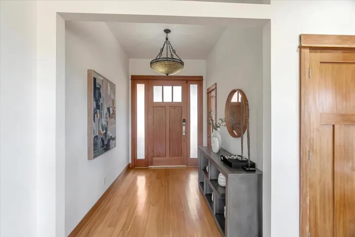2 Vallecito Lane, Orinda, California 94563