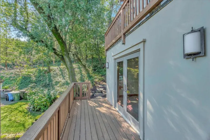 2 Vallecito Lane, Orinda, California 94563