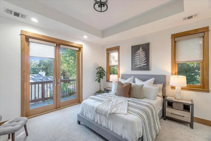 2 Vallecito Lane, Orinda, California 94563