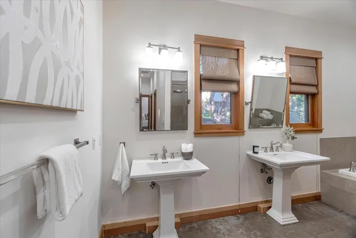 2 Vallecito Lane, Orinda, California 94563