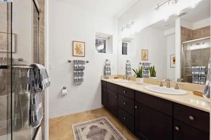 6308 Broadway Terrace, Oakland, California 94618