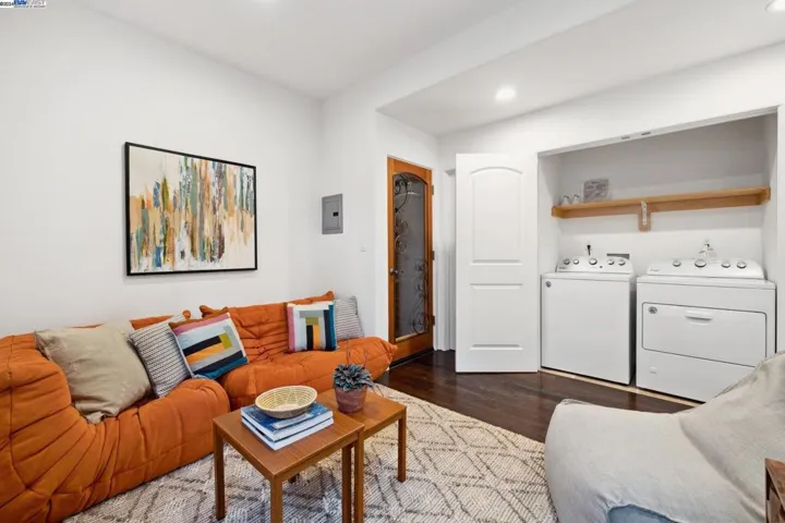 6308 Broadway Terrace, Oakland, California 94618
