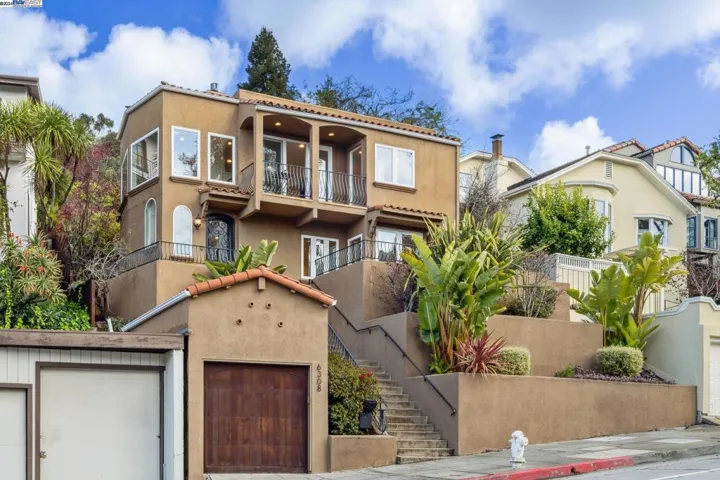 6308 Broadway Terrace, Oakland, California 94618