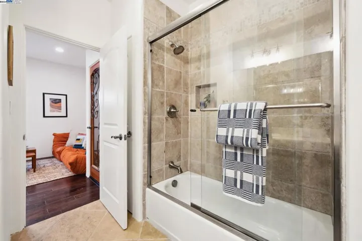 6308 Broadway Terrace, Oakland, California 94618