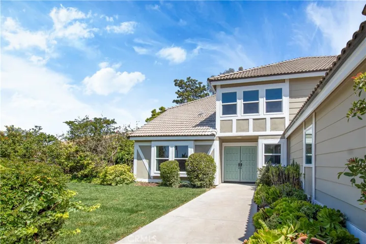 1070 S Road Runner Road, Anaheim Hills, California 92807