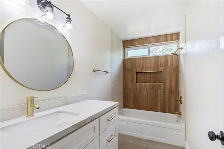 1070 S Road Runner Road, Anaheim Hills, California 92807