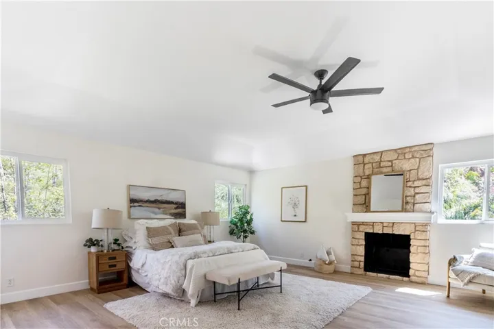 1070 S Road Runner Road, Anaheim Hills, California 92807