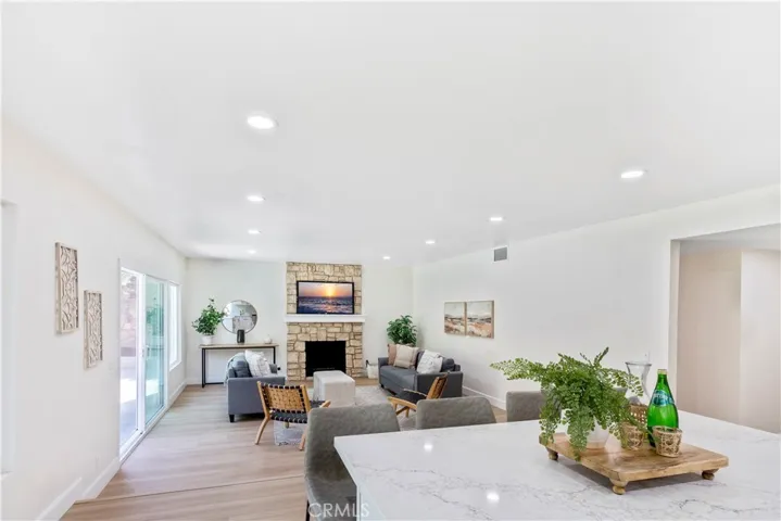 1070 S Road Runner Road, Anaheim Hills, California 92807