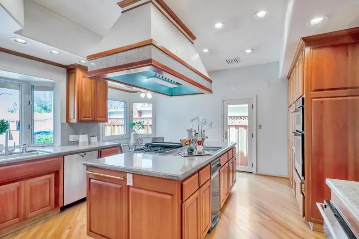774 Circle Drive, Santa Clara, California 95050