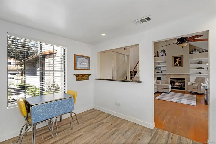 825 Glenwood Way, Escondido, California 92026