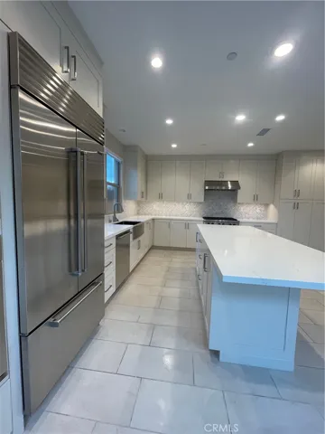 100 Wheat, Irvine, California 92620