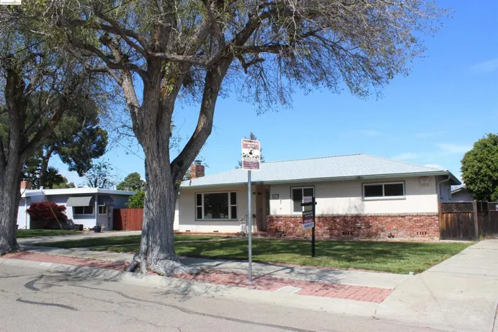 257 Redondo Dr, Pittsburg, California 94565