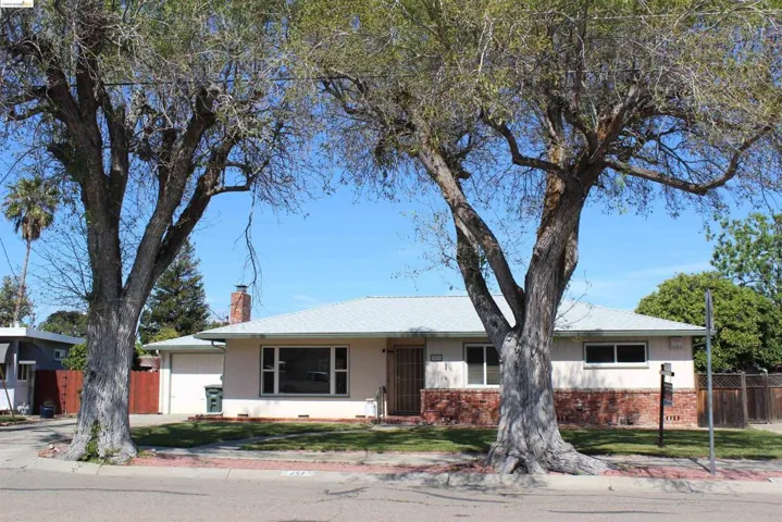 257 Redondo Dr, Pittsburg, California 94565