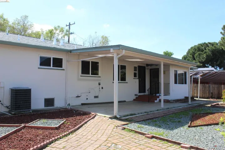 257 Redondo Dr, Pittsburg, California 94565