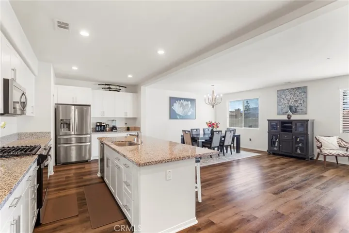 6676 Mirna Avenue, San Bernardino, California 92407