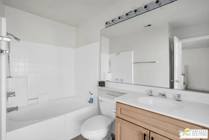jr suite full bath with door to outside