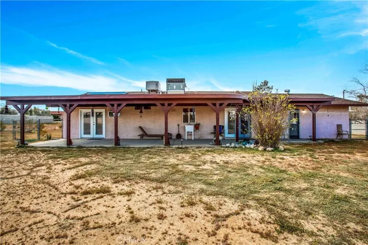 7433 Frontera Avenue, Yucca Valley, California 92284