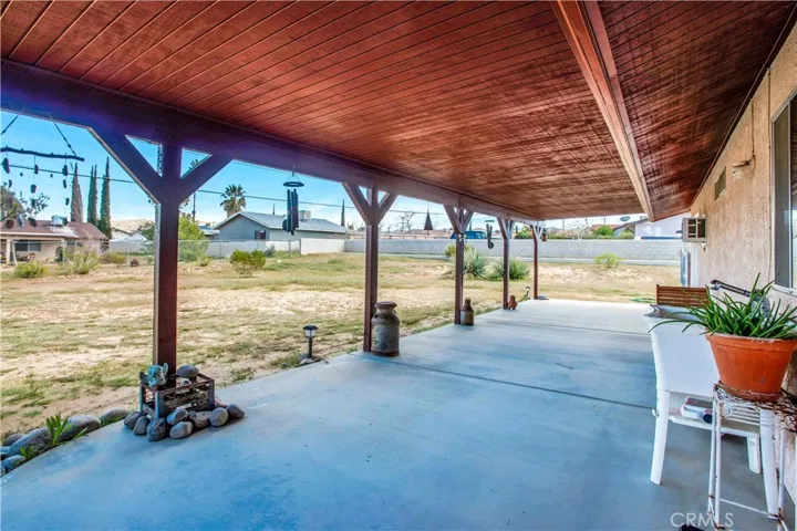 7433 Frontera Avenue, Yucca Valley, California 92284