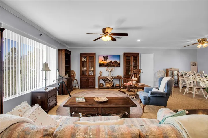 7433 Frontera Avenue, Yucca Valley, California 92284