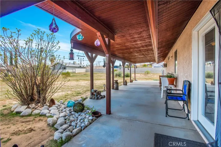 7433 Frontera Avenue, Yucca Valley, California 92284