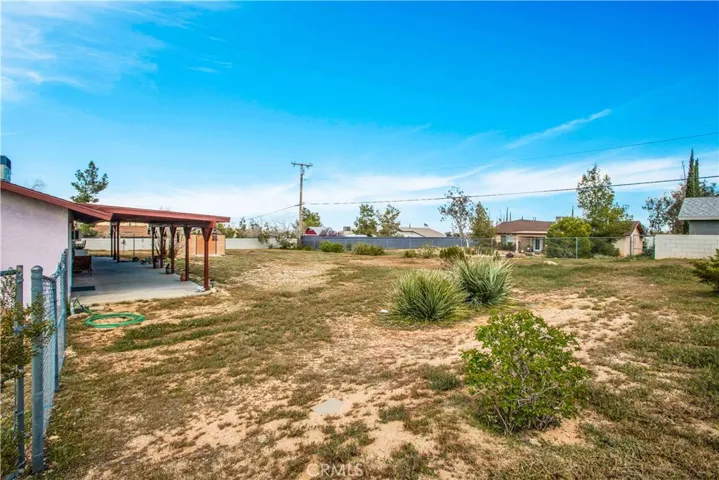 7433 Frontera Avenue, Yucca Valley, California 92284