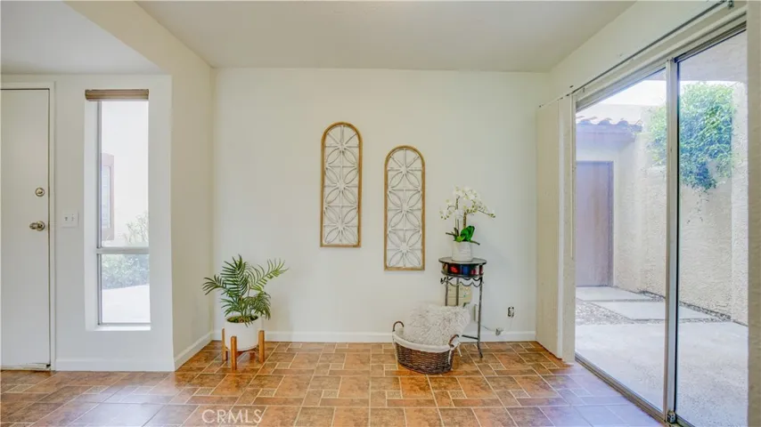 38916 Paseo De Oro, Murrieta, California 92563