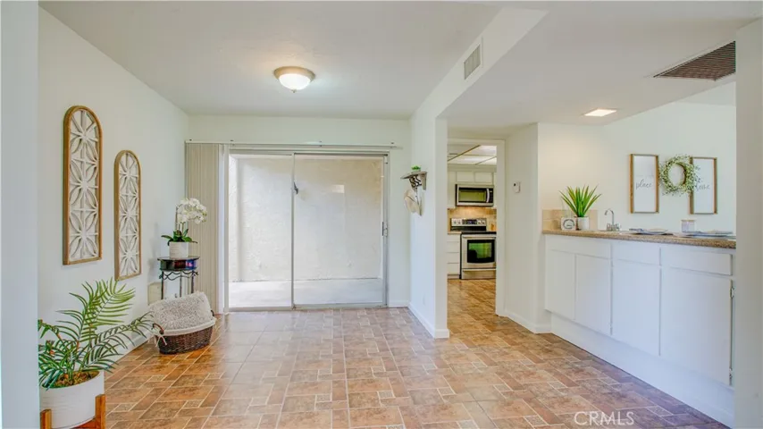 38916 Paseo De Oro, Murrieta, California 92563