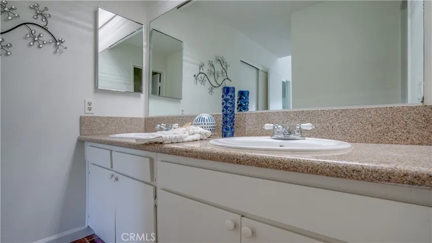38916 Paseo De Oro, Murrieta, California 92563