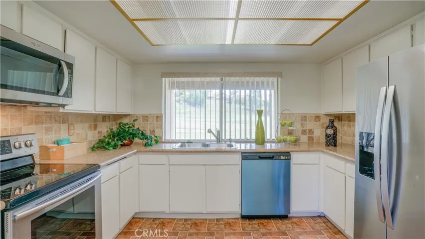 38916 Paseo De Oro, Murrieta, California 92563