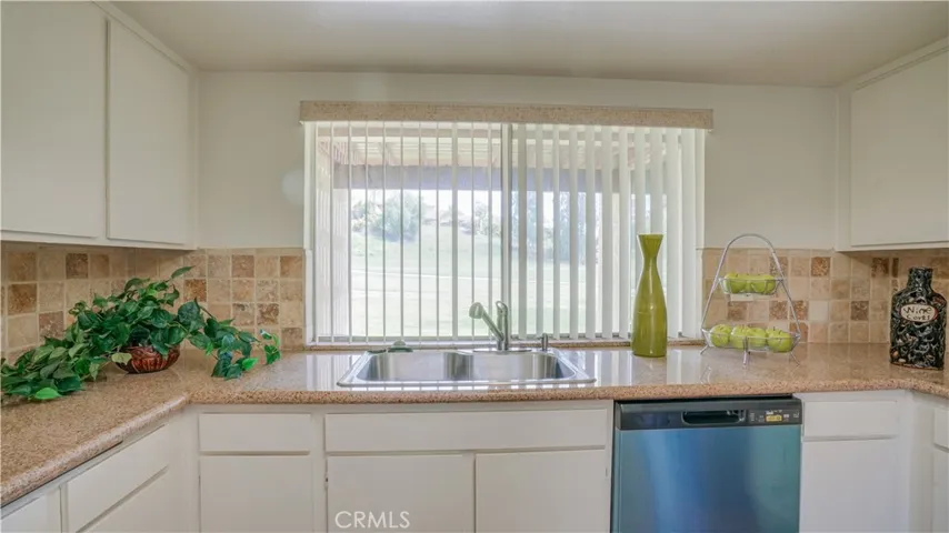 38916 Paseo De Oro, Murrieta, California 92563