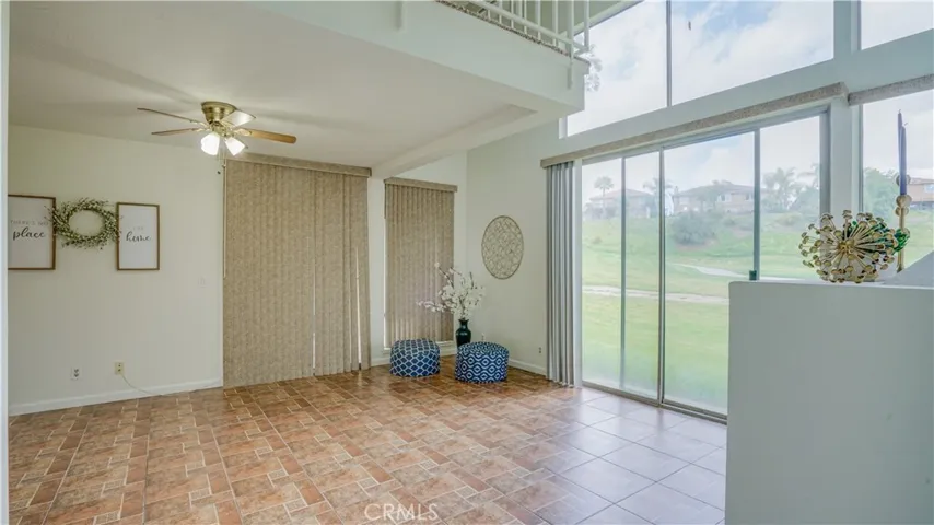 38916 Paseo De Oro, Murrieta, California 92563